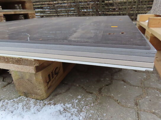 Palle med store fliser 120x120 cm