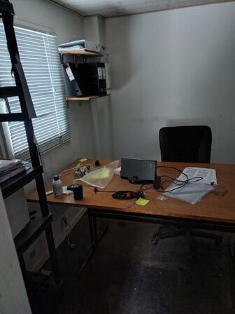 Isoleret container med installeret el.