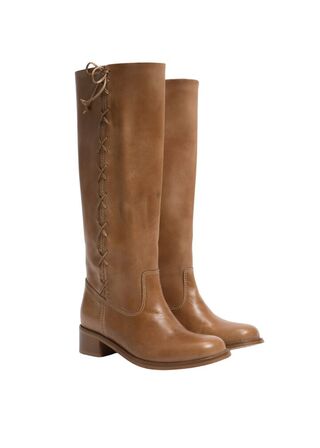 Ann Laces DICO Str.: 38