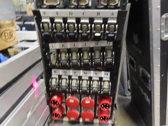 Dæmperskab i flightcase - SGM 48ch