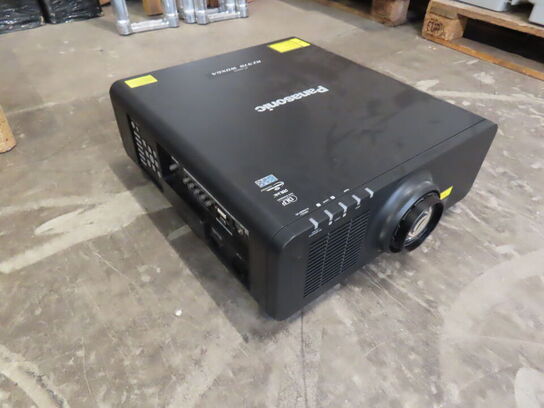 Projektor - Panasonic PT-RZ970