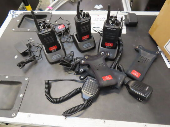 3 stk. Walke Talkie m. ladere og tilbehør KENWOOD