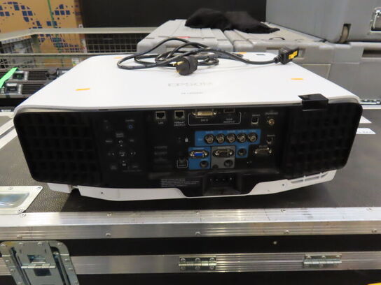 Projektor uden linse - EPSON EB-L1500UH