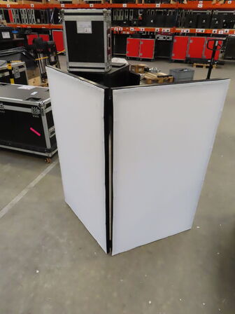 2 stk. afdækningsskærme i taske