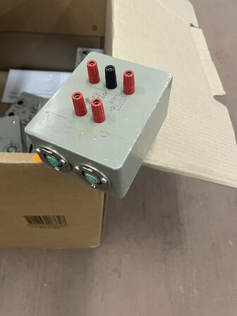 Parti modstandsbokse mv.