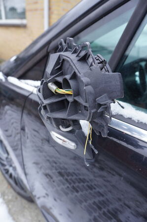 Varebil PEUGEOT 5008 1.6 HDI 112HK ESG (Momsfri)