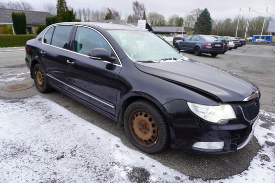 Personbil SKODA Superb 2.0 TDI Aut. (Momsfri)