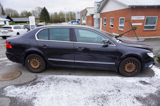 Personbil SKODA Superb 2.0 TDI Aut. (Momsfri)