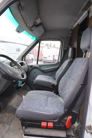 Varebil MERCEDES-BENZ Sprinter 211 CDI-35