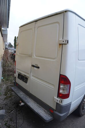 Varebil MERCEDES-BENZ Sprinter 211 CDI-35