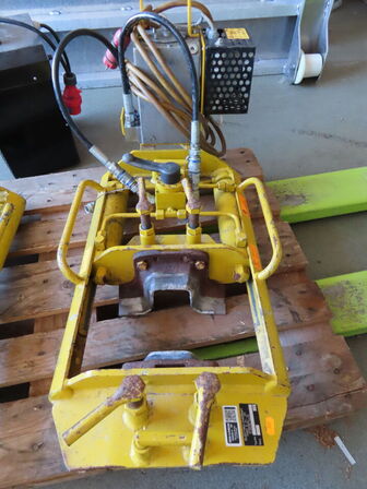 Hydraulisk skinnesvejsetrimmer, Elektro-Thermit U-LW 642 