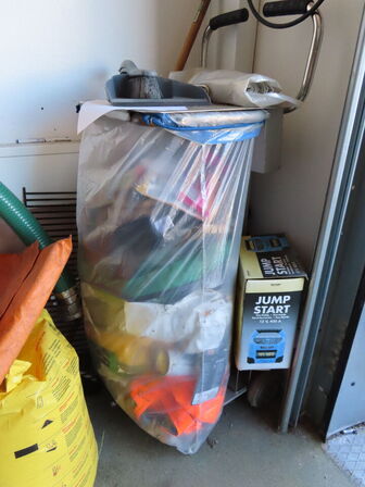 Div. materialer i hjørnet