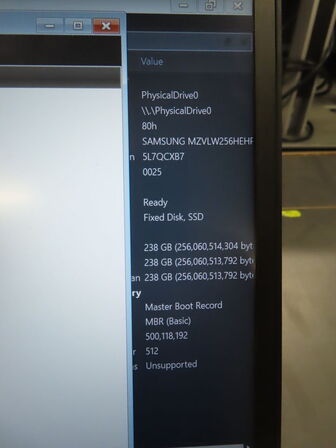 LENOVO THINKPAD P52s