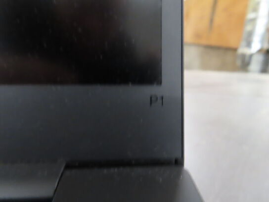 LENOVO THINKPAD P1