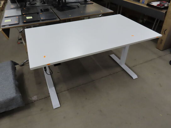 El hæve/sænke skrivebord