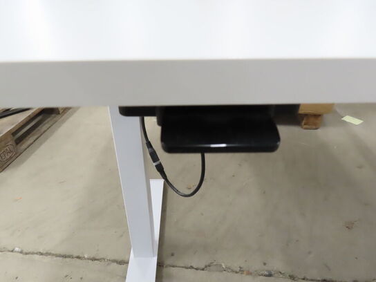 El hæve/sænke skrivebord