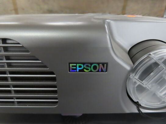 Projektor EPSON  EMP-821