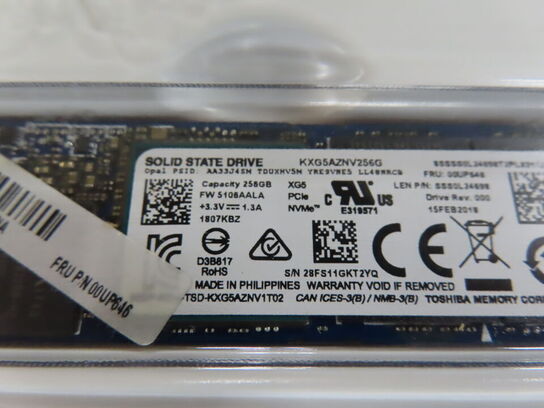 NVME SSD KINGSTON 256 GB