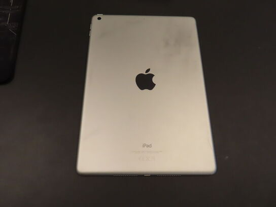 Apple iPad gen. 9 - 64 GB Sølv/Sort