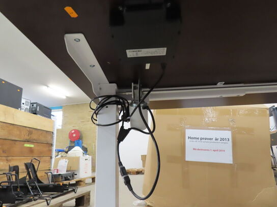 El hæve/sænke skrivebord