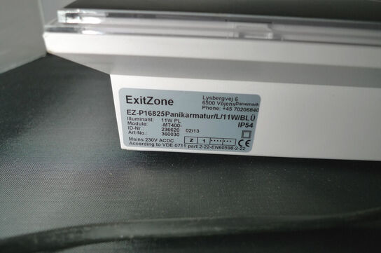 Lille LED-lysskilt m/PUCH logo 7W 230V ca. 27x14cm