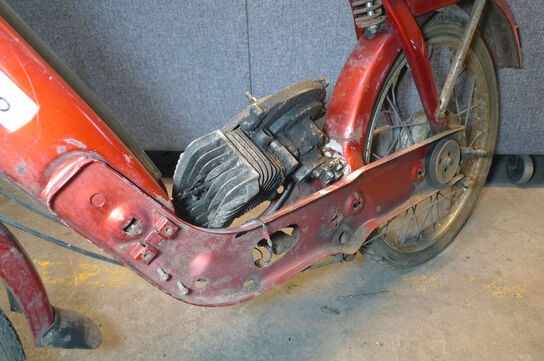 Knallert, Vespa Ciao projekt OBS dele kan mangle