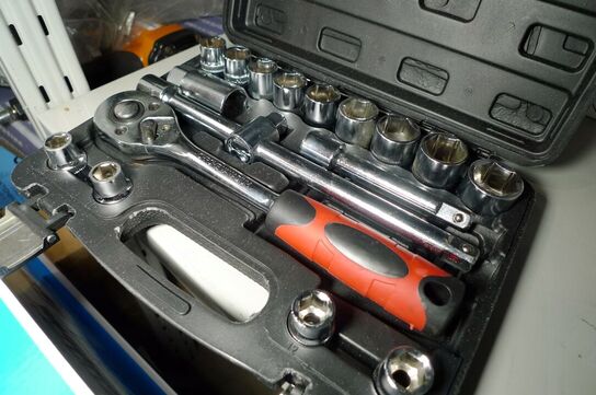 108 dele topnøglesæt i kuffert