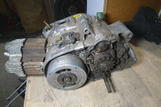 Knallert-motor t/SUZUKI