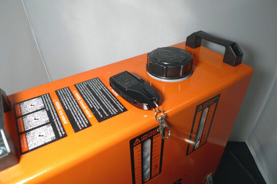 Oliefyr, Vevor 12V, Diesel m/fjernbetjening, udstødning m.m.