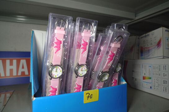 24 stk. børnearmbåndsure i display