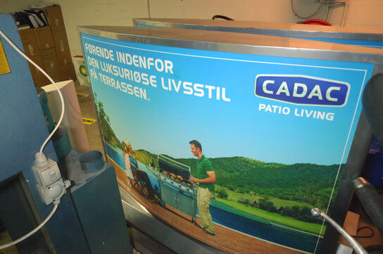 Stort reklamelysskilt ca. 160xH113xD30cm 230V
