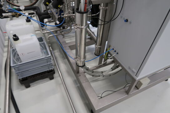 Fermentor med tank APPLIKON BIOTECHNOLOGY Bio reactor 270 L SS og styring APPLIKON TECHNOLOGY i-Control