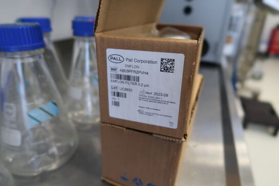 Div. Laboratorieglas, laboratorieudstyr m.m.