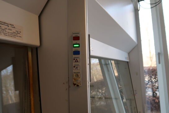 Stinkskab uden indhold