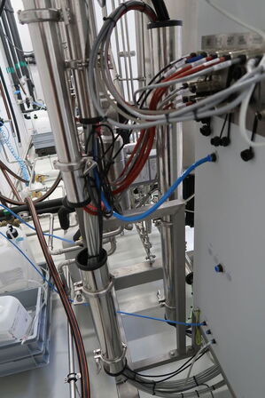 Fermentor med tank APPLIKON BIOTECHNOLOGY Bio reactor 270 L SS og styring APPLIKON TECHNOLOGY i-Control