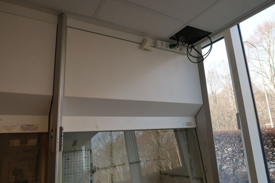 Stinkskab uden indhold