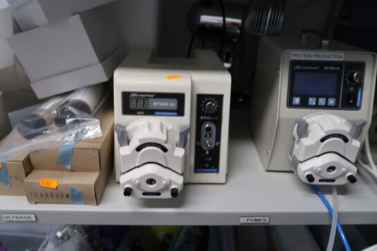 Mid-Flow Range Peristaltic Pump LONGERPUMP BT300-2J