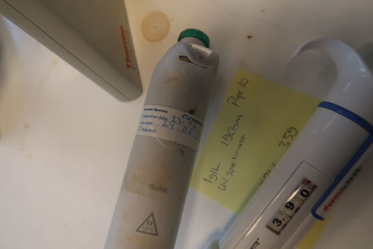 Stativ med 5 stk. pipetter THERMO SCIENTIFIC, EPPENDORF