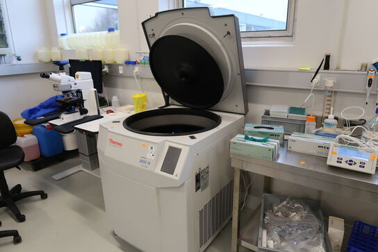 Centrifuge THERMO SCIENTIFIC Sorvall Bios 16