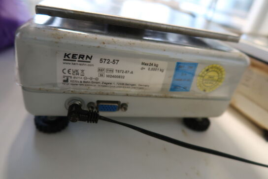 Præcisionsvægt KERN 572-57