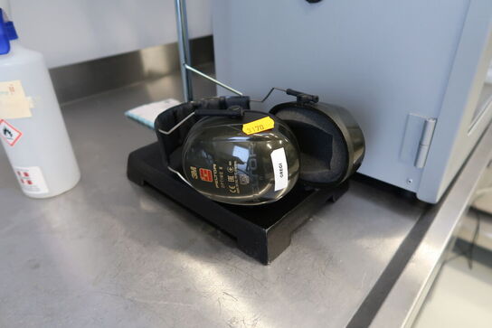 Stativ samt høreværn 3M PELTOR