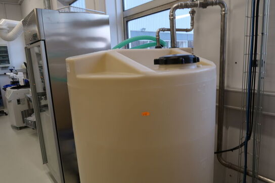 Tank med centrifugalpumpe INOXPA ESTAMPINOX EFI 2 MR