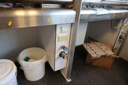 Stinkskab uden indhold