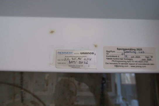 Stinkskab uden indhold