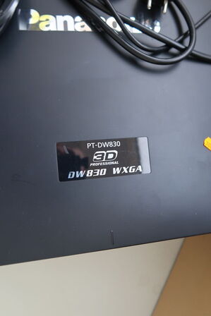 Projektor PANASONIC PT-DW830ELK