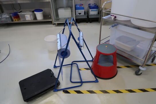 Elefantfod, 2 stk. afrullerstativer