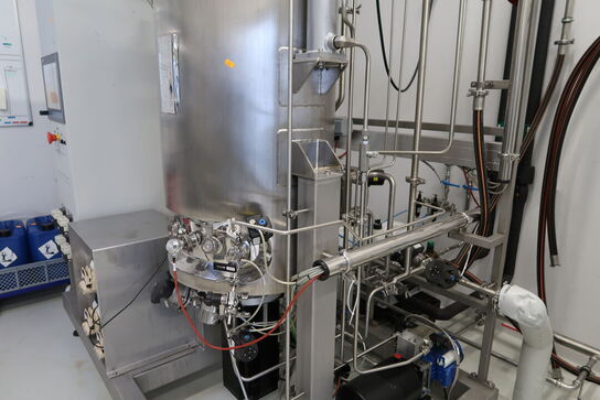 Fermentor med tank APPLIKON BIOTECHNOLOGY Bio reactor 270 L SS og styring APPLIKON TECHNOLOGY i-Control