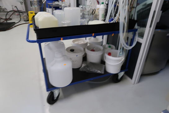 Opbevaringsvogn uden indhold