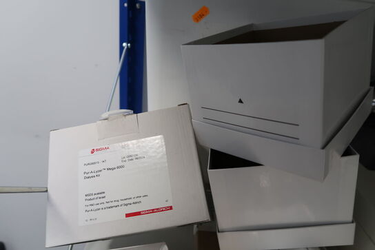 Div. Laboratorieudstyr bl.a. homogenisatorer m.m.