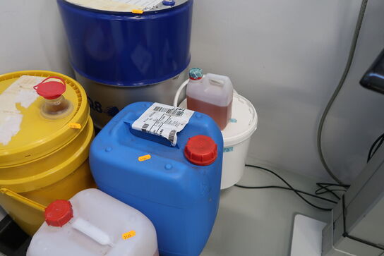 Div. Dunke med kemi samt olie Q8 Heller 22